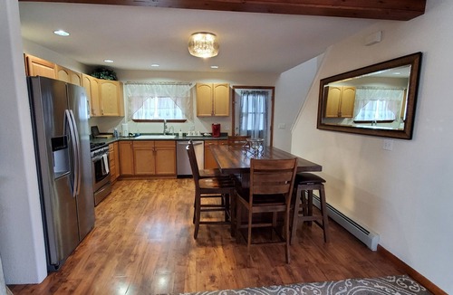 Alamosa House | Rocky Mountain Views, sleeps 6, all king beds & 2 living rooms, country setting