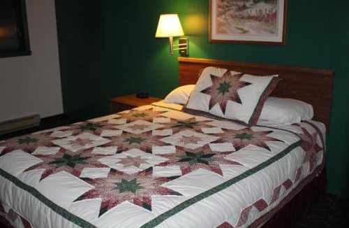 Wibaux Hotel | Rodeway Inn Gateway to Medora T-Roosevelt & Makoshika State Park