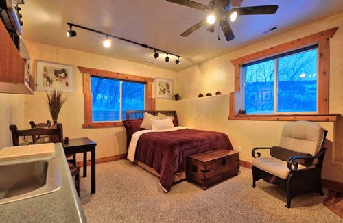 Park City Cabin | Rustic and Secluded only 20 minutes to Park City
