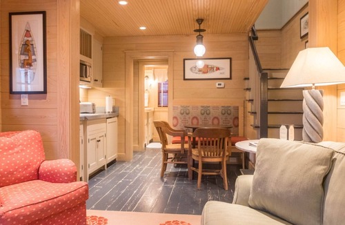 Oriental Cottage | Sabre Cottage-Sleeps 4, Coastal NC – River Dunes