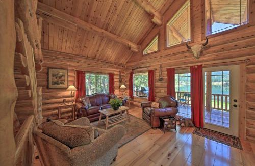 Thompson Falls House | Scenic Riverfront Retreat with Hot Tub and Kayaks!