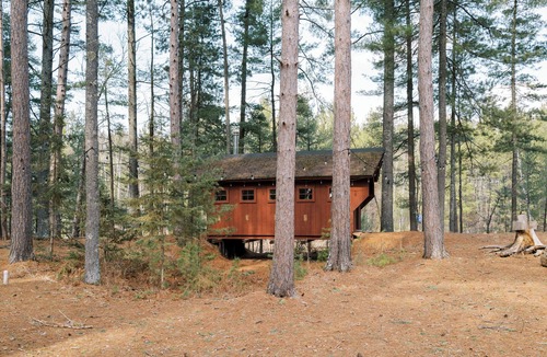 Duluth Cabin | Secluded 3-bedroom cabin in Duluth perfect for relaxing getaways