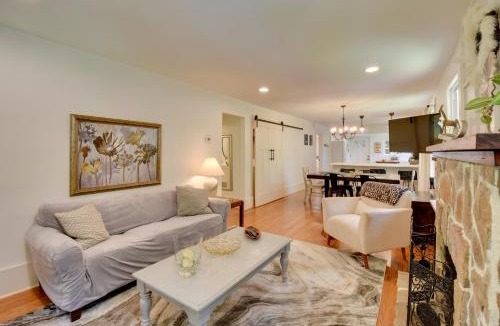 Greenville House | Serene Greenville Cottage 6 Mi to Paris Mtn!