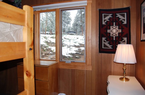 Allenspark Cabin | Serene Solitude mountain cabin in Allenspark