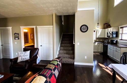 Chamberlain House | Shoreline Cottage SD