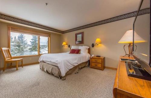 Big Sky Apartment | Shoshone 1917