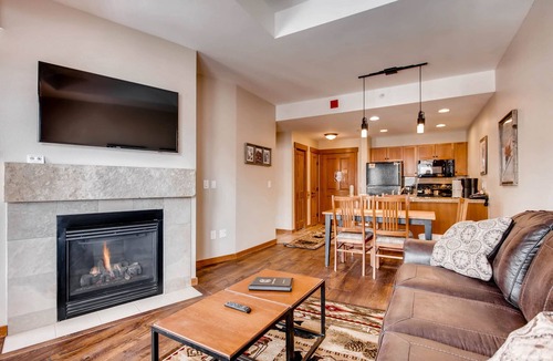 Copper Mountain Condo | Ski-in/out Center Village, 1 Bdrm Penthouse Condo w/Hot Tub
