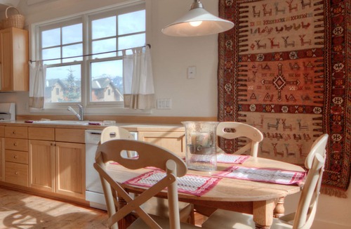 Saddle Ridge House | Ski-in/ski-out w/private hot tub in Moonlight Basin - Saddle Ridge - River Rock Slopeside Chalet