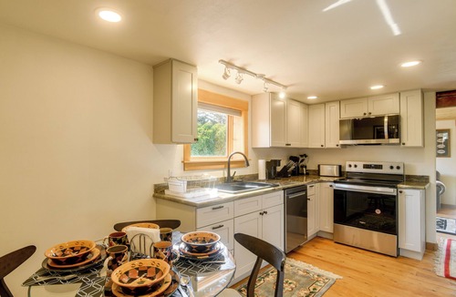 Ririe Cabin | Ski & Soak: Gem 7 Mi to Kelly Canyon Ski Resort