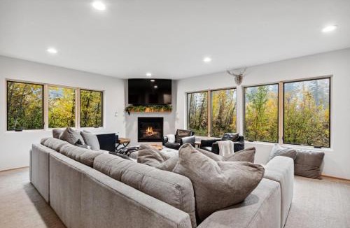 Whitefish House | Snowghost Chalet
