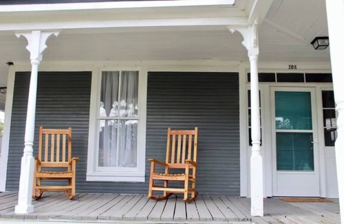 Hamlet Apartment | Spacious 2-bedroom apartment in downtown Hamlet