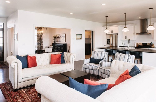 Rimrock House | Spacious and Stylish New Home in a Great Neighborhood