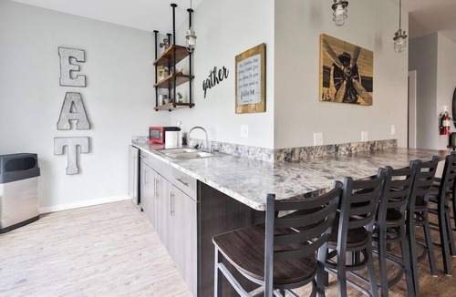 Rexburg Apartment | Spacious College-Style Apartment, Grand Teton & Yellowstone National Parks