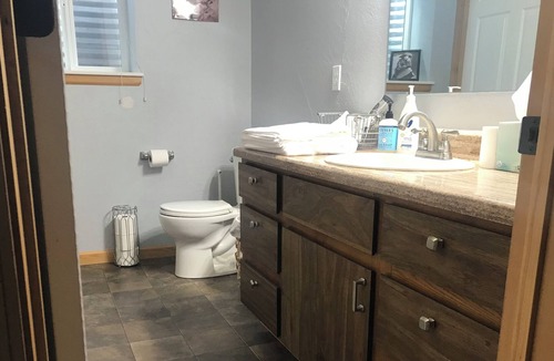 Lower Rattlesnake Apartment | Spacious East Missoula den w/yard, close to town, river, and hiking