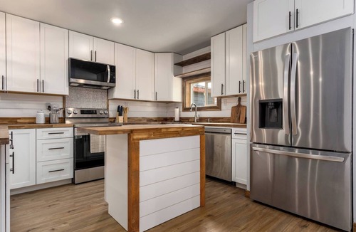Anaconda House | Spacious & Modern Anaconda Home