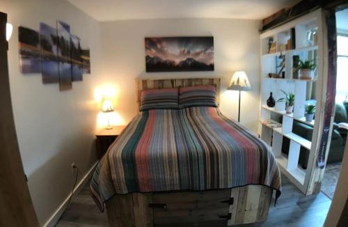 Big Sky Apartment | Sporty Mountain & Lake View 3rd Floor Studio