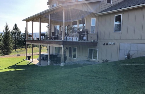 Missoula House | Spring break specia! luxury mountain home minutes from U of M, spectacular views