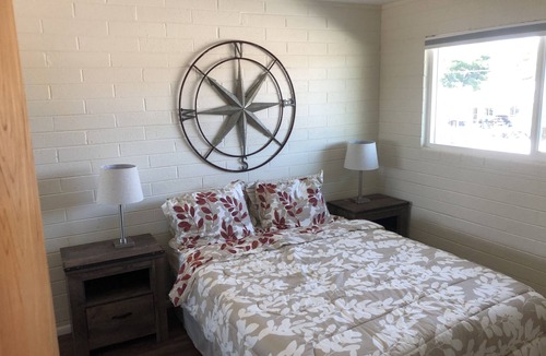 Alhambra Condo | Spring Training - Golf - Hiking - Updated Condo - Weekly/Monthly Availability