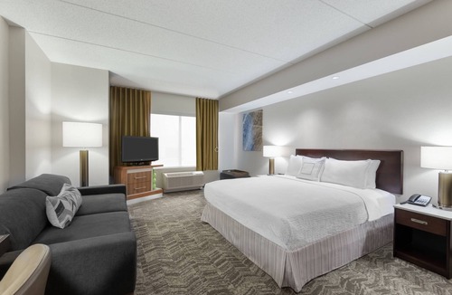 Solon Hotel | SpringHill Suites by Marriott Cleveland/Solon