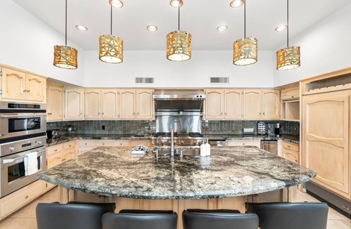 Camelback East Villa | Stunning 6 Bedroom Mansion with Panoramic Views on Camelback Mountain