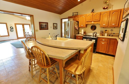 West Glacier Cabin | Stunning! Glacier Park is in backyard, 1 mile to park entrance