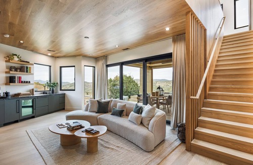 Park City House | Stunning Luxury Interiors, Jordanelle Views, Private Hot Tub, Sauna, Elite Locale!
