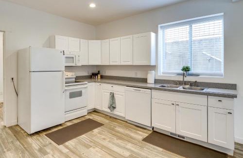 Orem South Apartment | Stunning Peak Views Near Utah Lake! Cozy Getaway