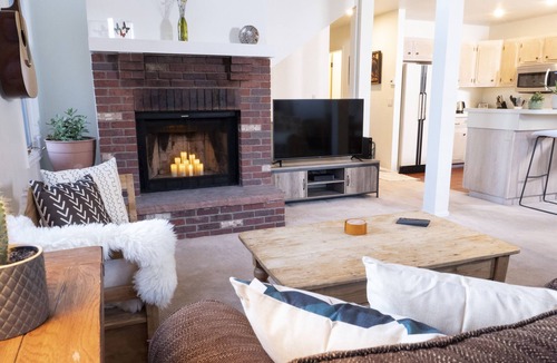 Mountain Star House | ☞Sunny & Spacious 2 King 2 Queen in the heart of the Vail❅Valley⛷