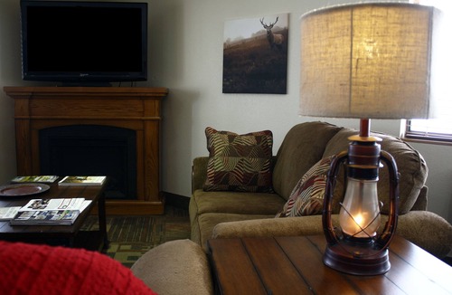 Jamestown Hotel | Super 8 by Wyndham Jamestown
