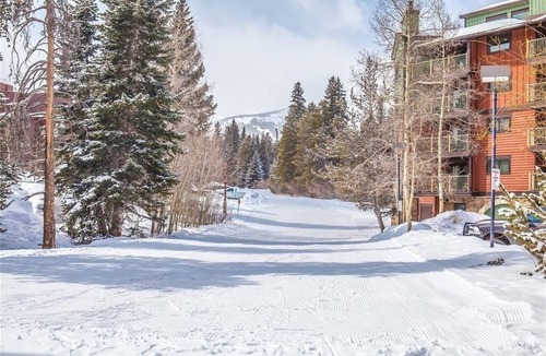 Historic District Condo | Superb 2-Bedrm Condo near main street Breckenridge. Ski in, walk or shuttle out