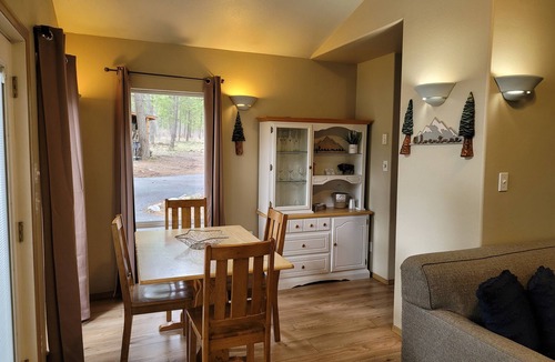 Thompson Falls Cabin | Teton Cabin at The Riverfront