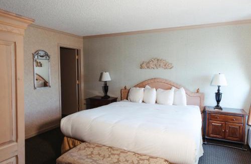 East Boulder Hotel | The Boulder Broker