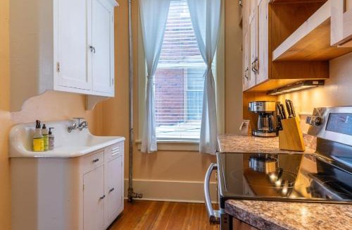Livingston Apartment | The Downtown Lovely