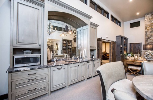 Whitefish Condo | The Galleries Lodging Downtown Whitefish Suite 206 | 2 Bed, 2 Bath