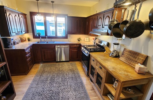 Minneapolis House | The Hawthorne: 4-5 bedroom Mission-Style Home, Minutes to Downtown