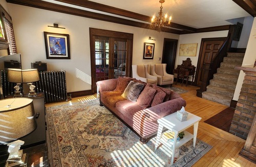 Minneapolis House | The Hawthorne: 4-5 bedroom Mission-Style Home, Minutes to Downtown
