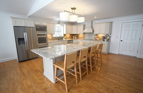 Pelican Rapids House | *The Legacy on Lake Lizzie -a Lake Front Escape*