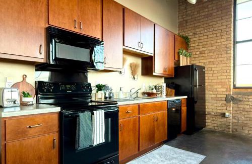 Canal Park Apartment | The Luxe Loft Boho Chic