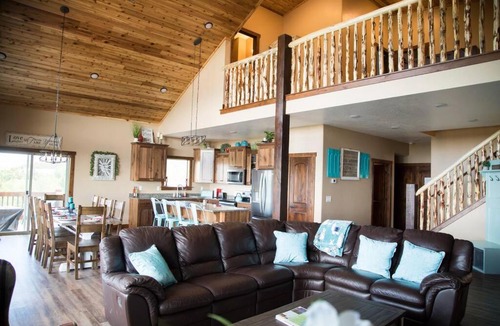 Garden City House | The Maple Retreat