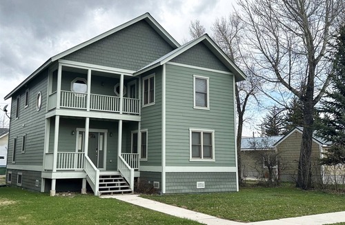 Gunnison House | The Mountaineer - Gunnison