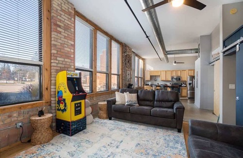 South Haven Condo | The Shoreline Vibe at Central Lofts
