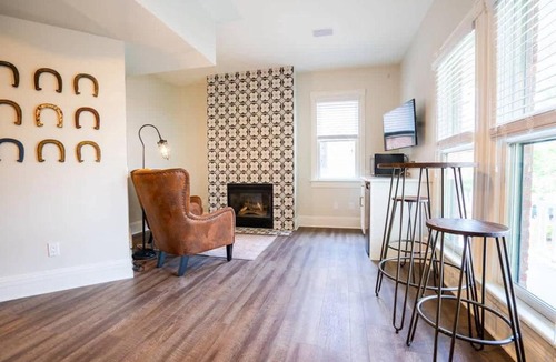 Five Points Hotel | The Western Allure - Curtis Park Club - RiNo