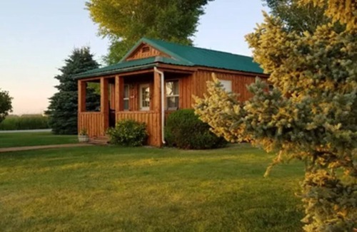 Dillon Cabin | Timber Wolf - Sweet cabin, CLEAN-COZY-GREAT VIEWS!