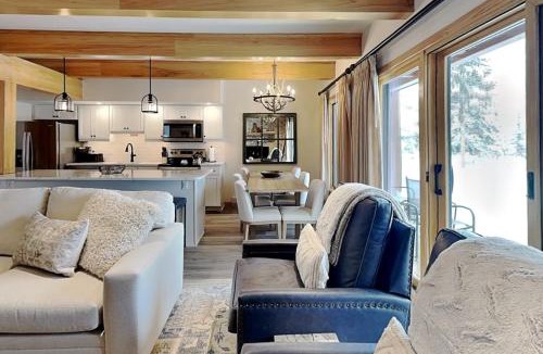 Snowmass Village House | Timberline Condominiums 3 Bedroom Premier Unit B1A