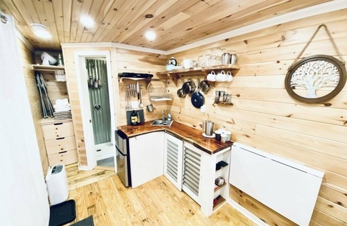 Todd House | Tiny Container Home Retreat with Hot Tub, Fire Table, Dining Area, and Views!