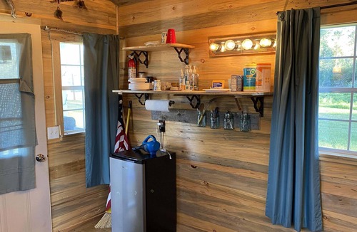 Absarokee Cabin | Tiny House on the Prairie