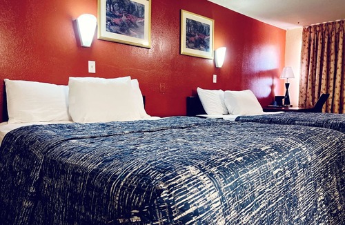 Eads Hotel | Travelers Lodge Motel & RV Park US-287&US-96
