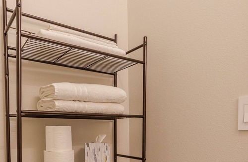 Great Falls Apartment | Updated One Bedroom Apartment