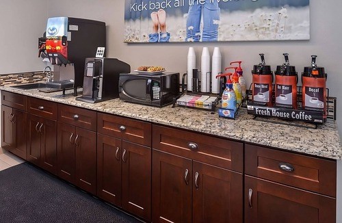 Kennewick House | Vacation Day Is Always A Great Idea! 3 Great Units to Enjoy. Free Parking Awaits