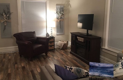 Deer Lodge House | View of Mount Powell